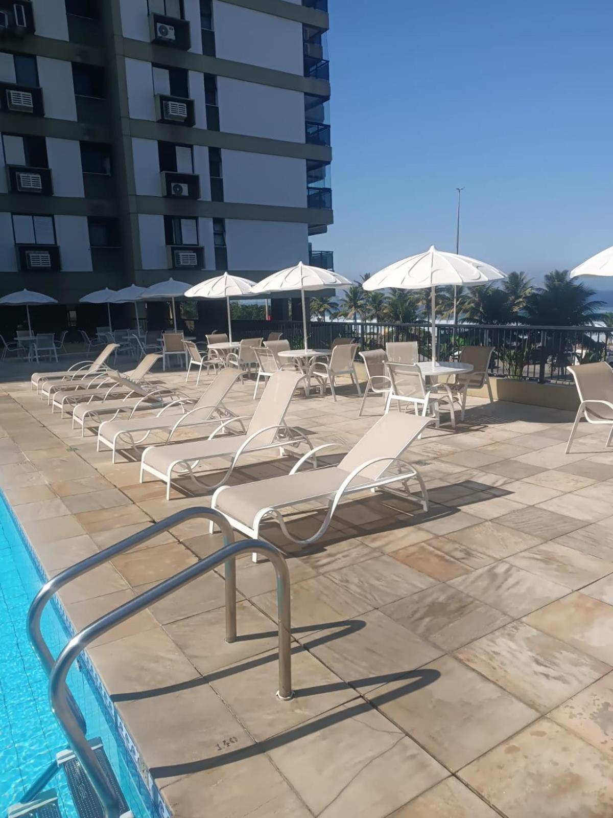 Appartamento Pe Na Areia Barra Da Tijuca *