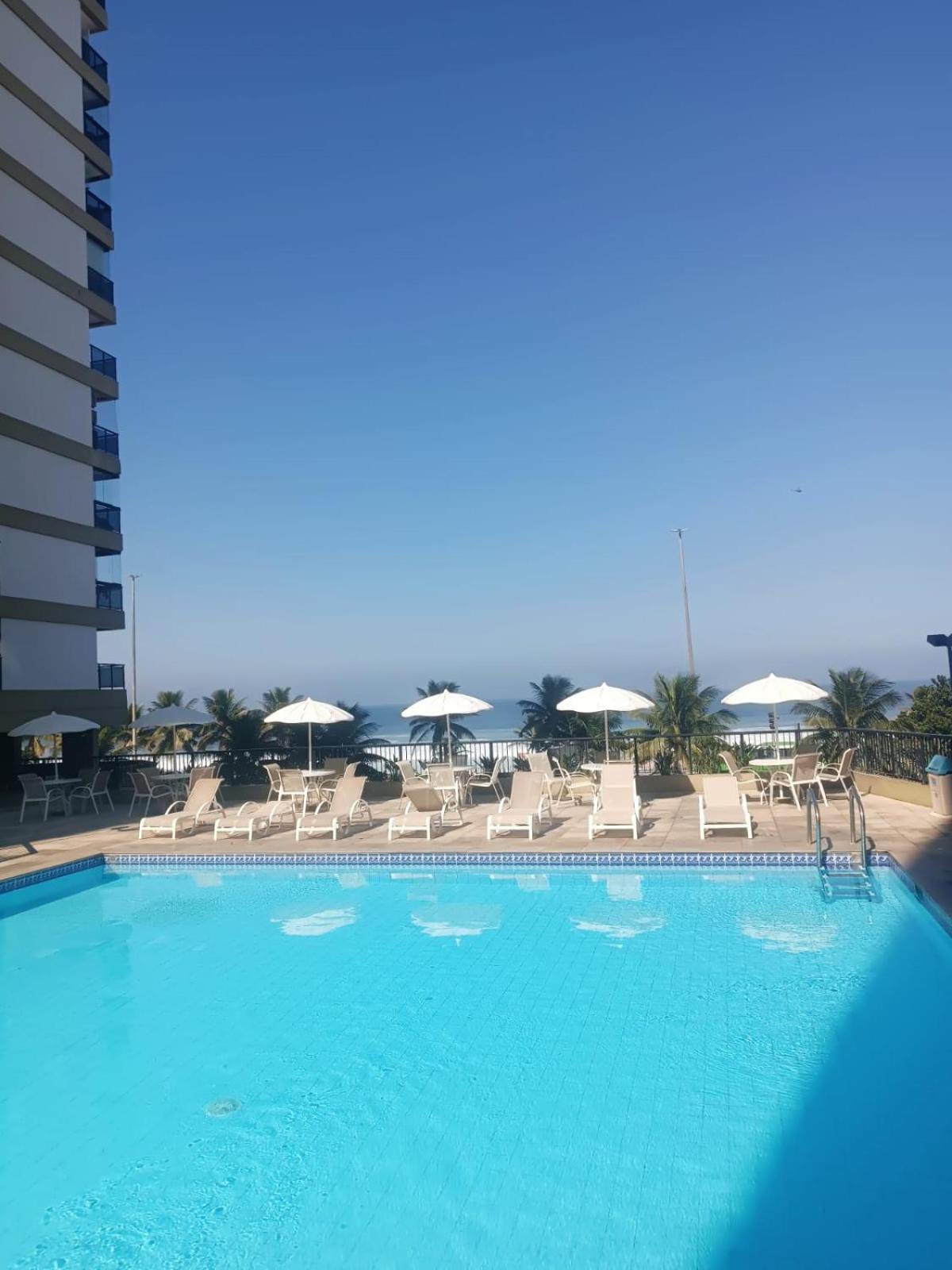 Pe Na Areia Barra Da Tijuca *
