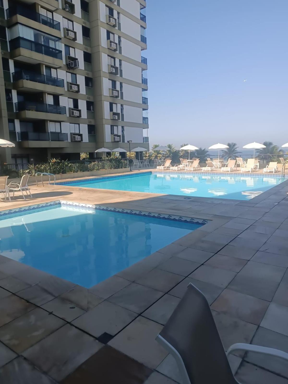 Pe Na Areia Barra Da Tijuca * Rio de Janeiro